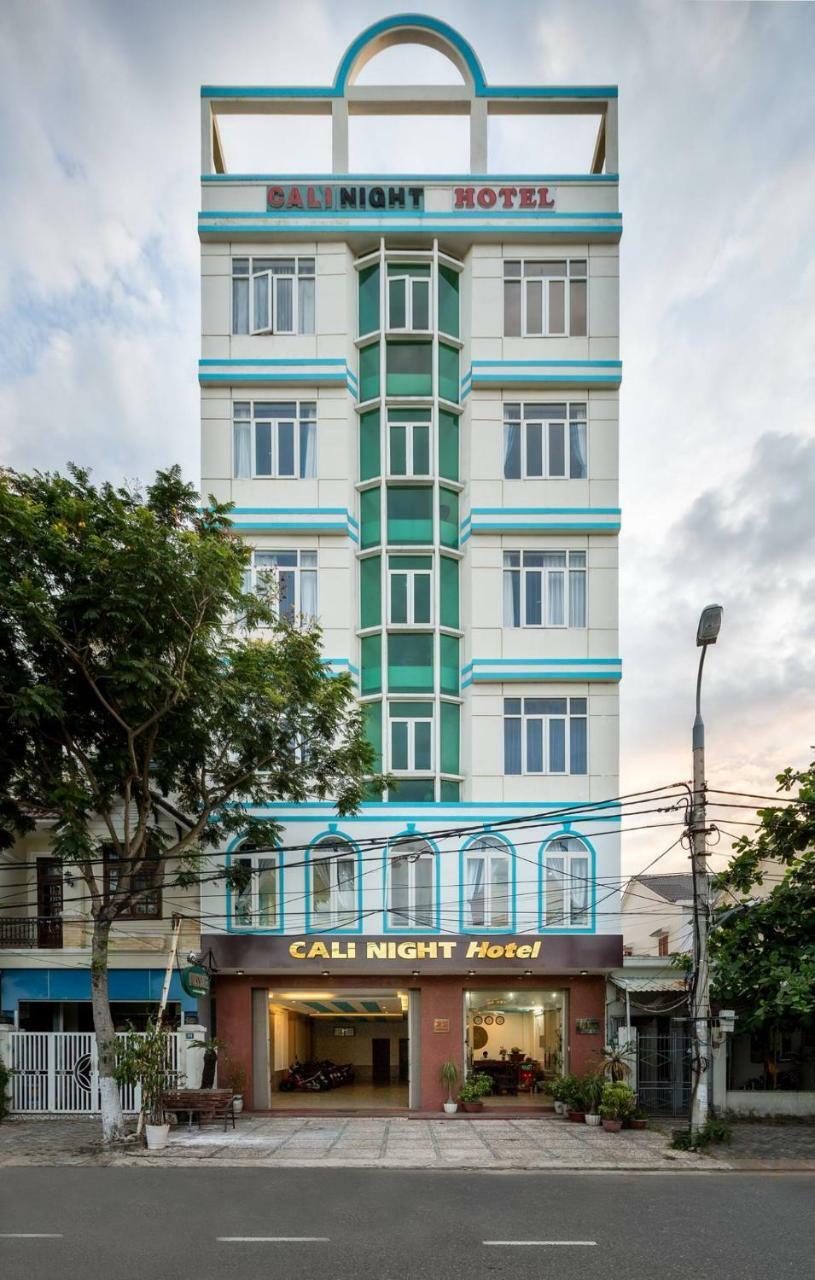 คาลี ไนท์ โฮเทล ดานัง Hotel ภายนอก รูปภาพ